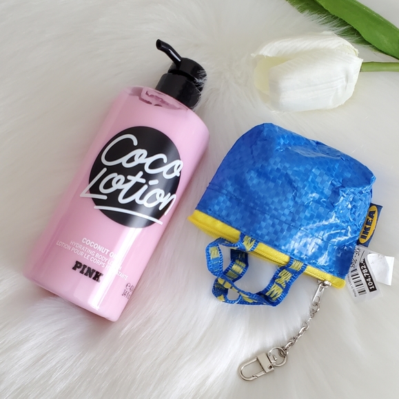 VS PINK LOTION + IKEA KEYCHAIN 😍 - Picture 2 of 6